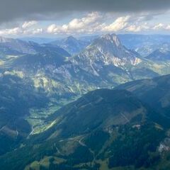 Flugwegposition um 13:53:13: Aufgenommen in der Nähe von Radmer, 8795, Österreich in 2214 Meter